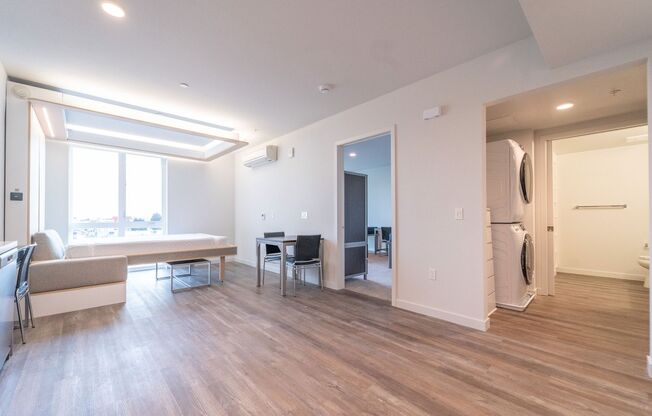 1 bed, 1 bath, 651 sqft, $3,937, Unit 506