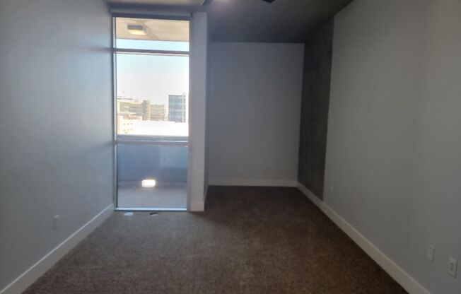 1 bed, 1 bath, $1,795