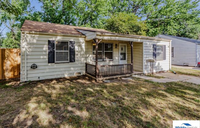 3 Bedroom 1 bathroom House