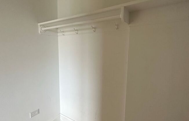 Studio, 1 bath, 301 sqft, $1,350, Unit Wellington 904