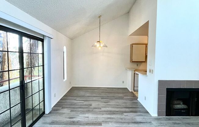 10737 La Grange Avenue