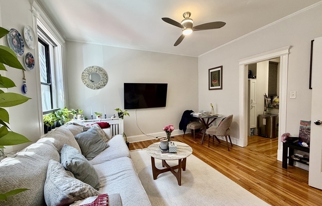 36 E NEWTON ST