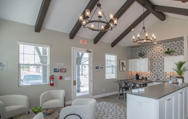 Indoor Lounge at Parke Place, Arizona