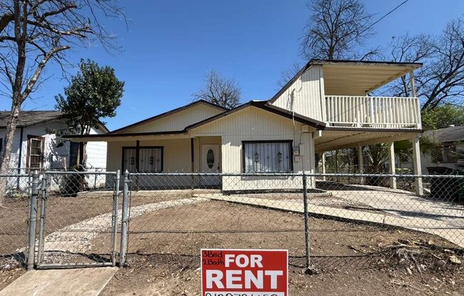 206 SOUTHLAWN