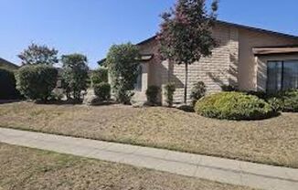3839 E Hampton Way