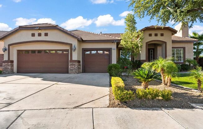 Immaculate Single-Story Home in Gated MacDonald Ranch Community!