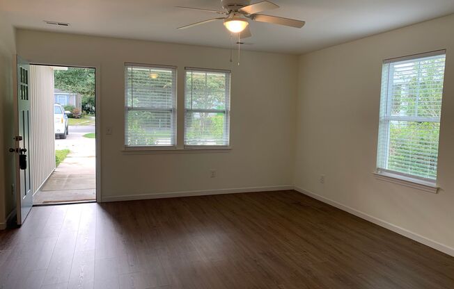 Newer Home in Great Central Location! 109 Avondale Avenue: Available Now!