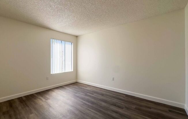 1 bed, 1 bath, 681 sqft, $1,799