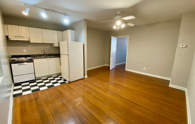 1 bed, 1 bath, 550 sqft, $1,400, Unit 963-309