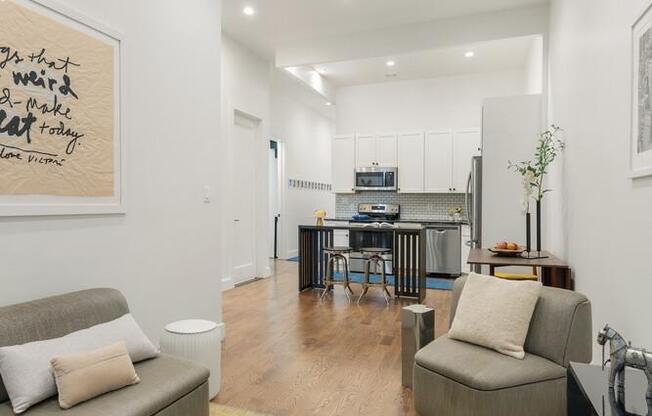 3 beds, 2 baths, 1,800 sqft, $5,999, Unit 1
