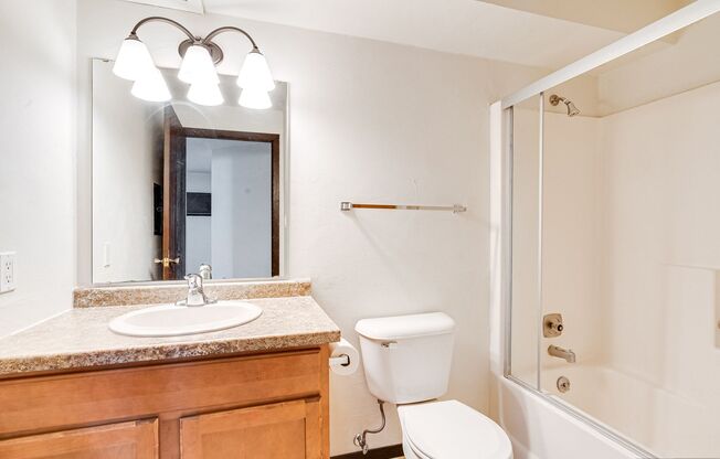 1 bed, 1 bath, 582 sqft, $1,049, Unit 2315-01