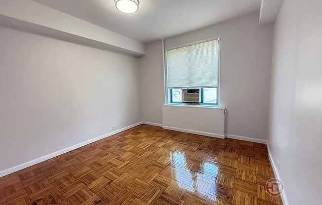 1410 Parkchester Rd