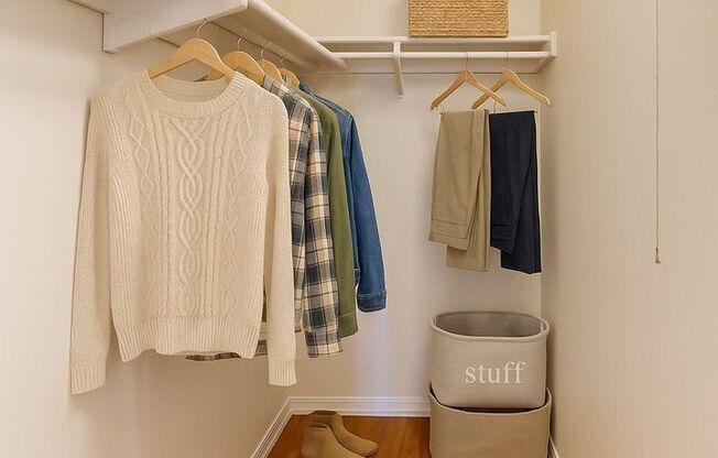 Studio, 1 bath, 410 sqft, $1,527.69, Unit 320C