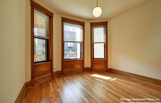 3724 N Fremont St 2