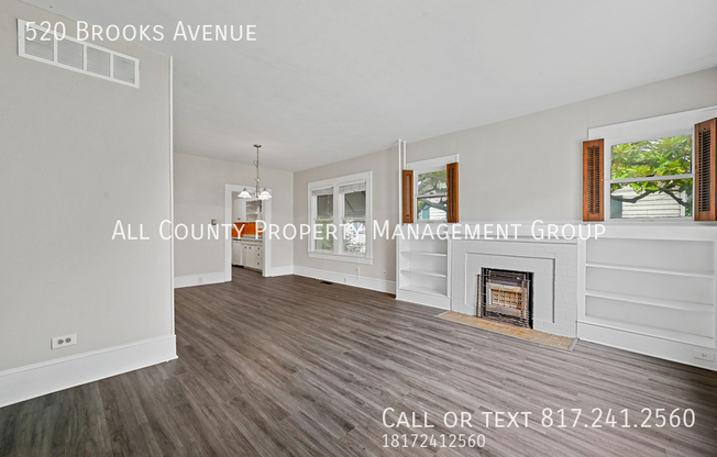 520 BROOKS AVE