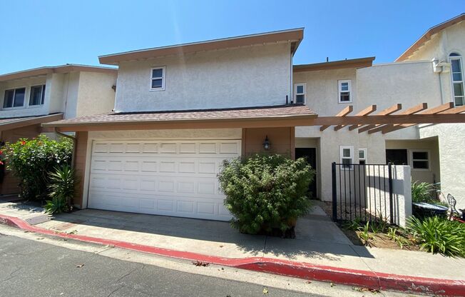 AVAILABLE NOW! Beautifully Appointed Park Point Loma 3 Bedroom w/ Additional 234SQFT Loft in the Primary!!