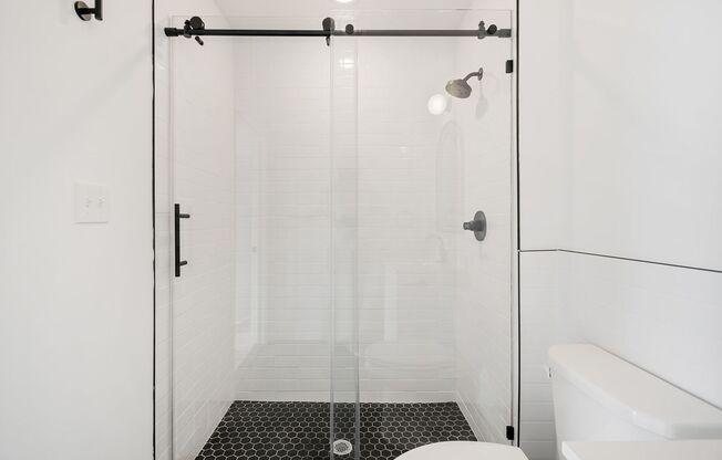 2 beds, 2 baths, 933 sqft, $2,095, Unit 405