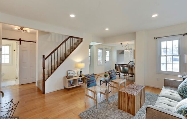 Perfect 4 bedroom count Home in Columbia Heights