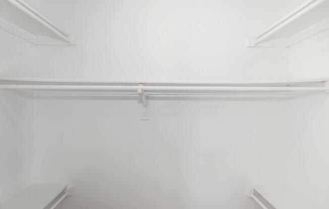 3 beds, 2 baths, 909 sqft, $1,339