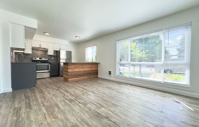 1 bed, 1 bath, 507 sqft, $1,315, Unit 13