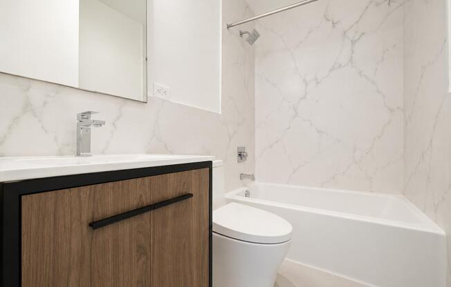 1 bed, 1 bath, 740 sqft, $6,500, Unit 30A