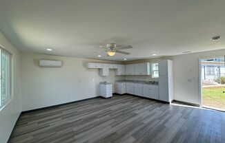 1 bed, 1 bath, 1,025 sqft, $1,250, Unit E