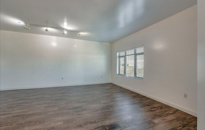 Fantastic 2 Bedroom/2 Bath at City Heights