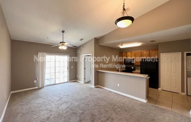 8210 GRN PARROT RD
