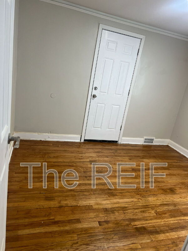 8270 INDIANA ST