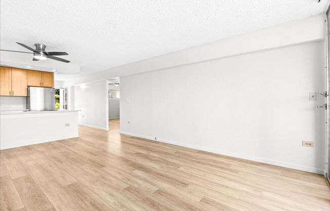 Newly renovated one bedroom condo with lovely city views