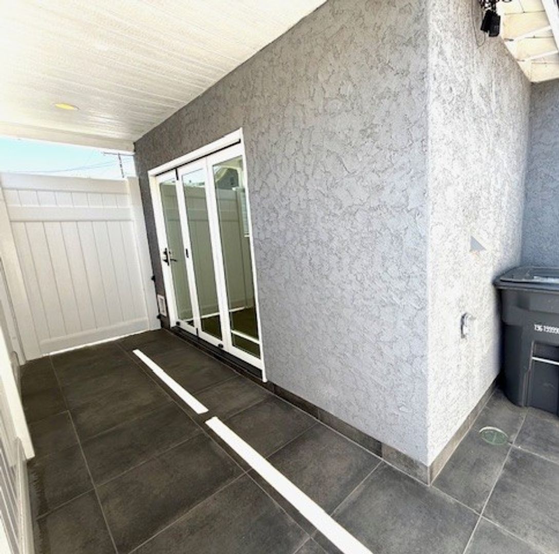 1 BR PATIO HOME (ADU) IN LAKEWOOD