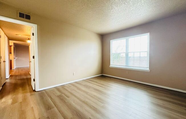 2 beds, 2 baths, $1,245, Unit # 19