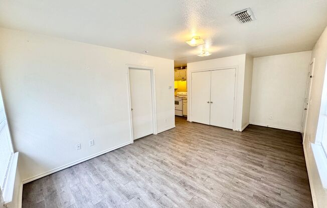 Rose Bud Apartments