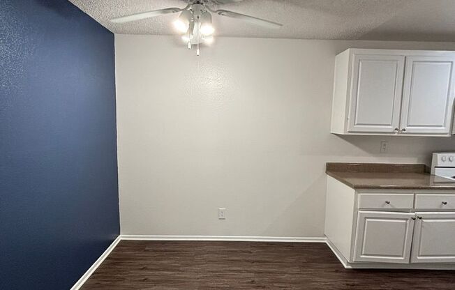 1 bed, 1 bath, 750 sqft, $2,220, Unit 714