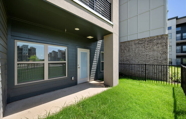 Studio, 1 bath, 646 sqft, $1,575