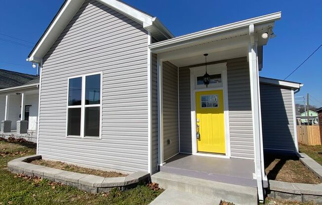 Four Bedroom Ranch in Elizabeth Park!