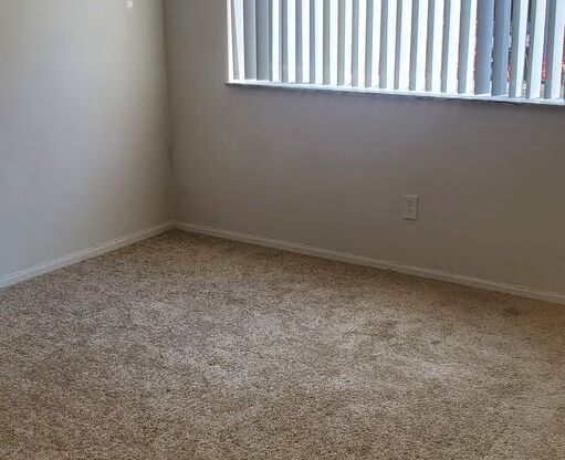 1 bed, 1 bath, 625 sqft, $840, Unit 9744H