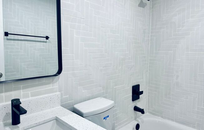 Modern Apartments Near Jackson Hospital: 1-3 Bedroom Options