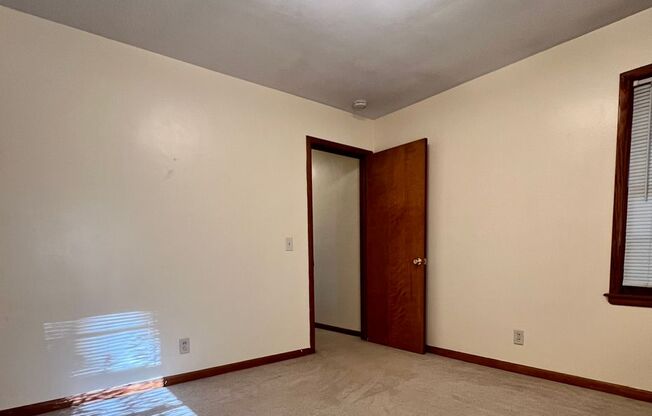 Two Bedroom Duplex in Kalamazoo