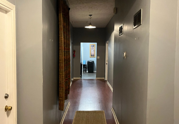 810 PARSON ST SW