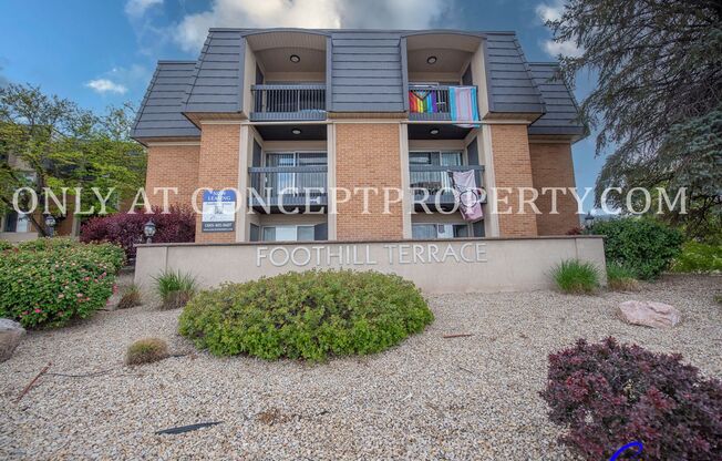2 beds, 1 bath, 970 sqft, $1,325, Unit 37 PR