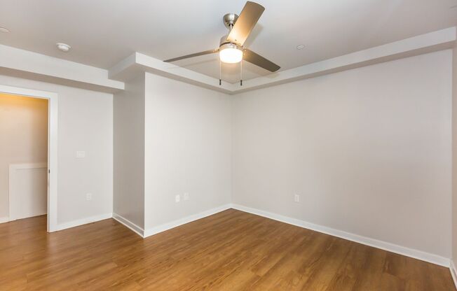 Studio, 1 bath, 410 sqft, $1,700, Unit 203