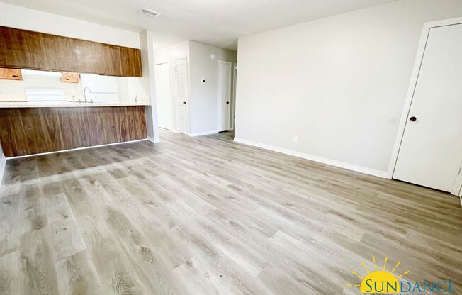 Charming 2-Bedroom Ground-Floor Unit in Fort Walton Beach-Near Bases!