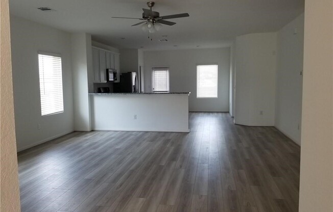 1264 WHIPPLETREE TRL