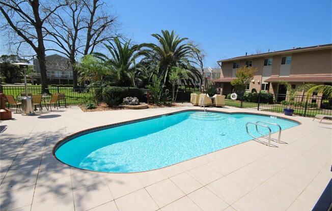 2330 LAKEWOOD YACHT CLUB DR