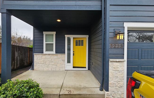 3221 AND 3223 PHEASANT AVE SE