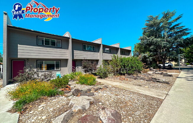 1107 S LEADVILLE AVE