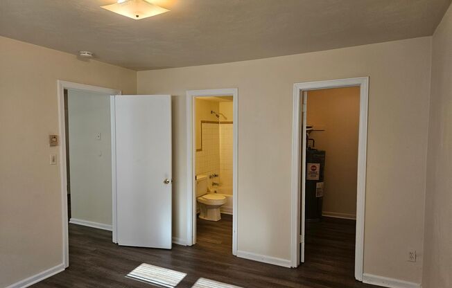 1 bed, 1 bath, $850, Unit 3