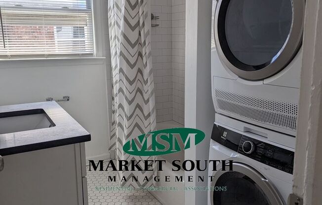2 beds, 1 bath, 1,122 sqft, $1,750, Unit #1