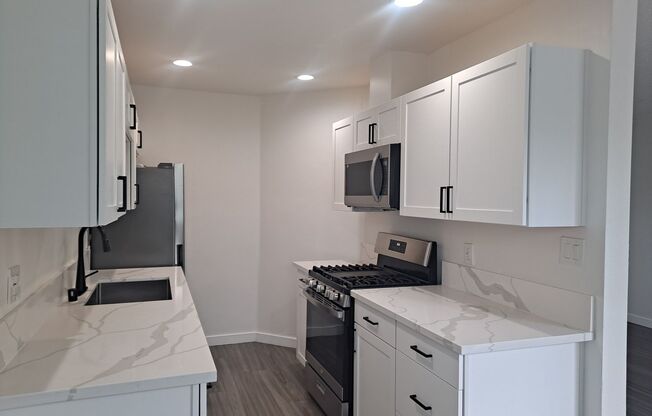 3918 Oregon St